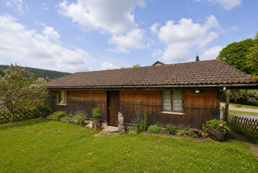 Maison de deux logements avec annexe polyvalente
