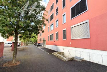 Spacieux 5.5 pièces lumineux à deux pas du centre de Bienne, avec balcon