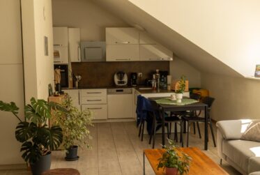 Appartement mansardé de 3,5 pièces à Couvet