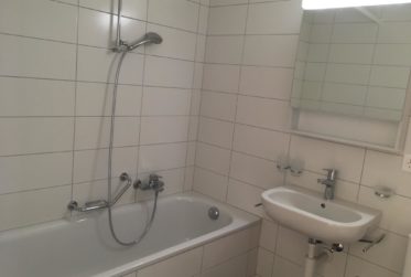 Appartement de 4 pièces au 3ème étage à louer à Peseux