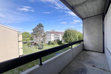 Spacieux appartement de 5.5 pièces au dernier étage avec joli dégagement