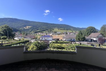 Spacieuse maison familiale avec véranda et garage