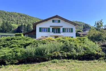 Spacieuse maison familiale avec véranda et garage