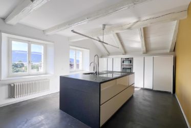 Duplex de charme avec vue sur le Val-de-Ruz – 4.5 pièces 159 m²