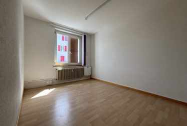 Bel appartement de 4 pièces au coeur de Tavannes
