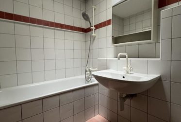 À LOUER – Appartement atypique de 3 pièces en duplex à Saint-Aubin