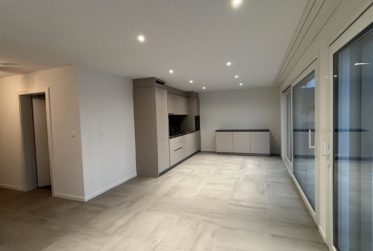 2190 - n°32 - Appartement de 3.5 pièces en attique au 3ème étage