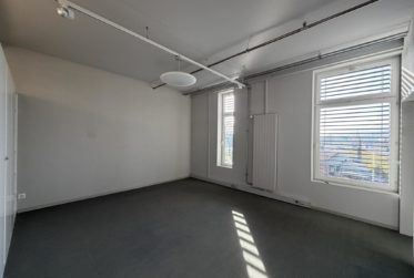 Votre futur espace professionnel à deux pas de l’autoroute