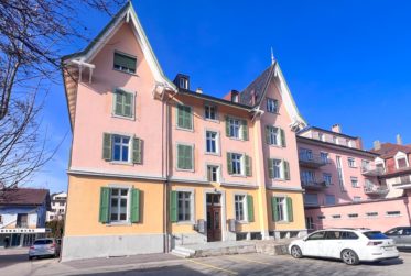 Charmant appartement 4.5 pièces rénové avec garage