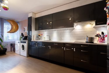 Spacieux 4.5 pièces rénové avec balcon au centre-ville