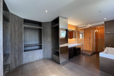 À louer – Superbe attique de 6.5 pièces avec terrasse panoramique