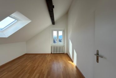 Appartement de 3 pièces dans les combles