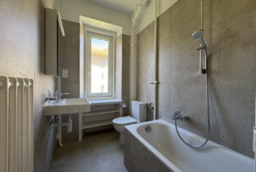 Superbe 4.5 pièces rénové avec parquet en chevrons – 1er loyer offert