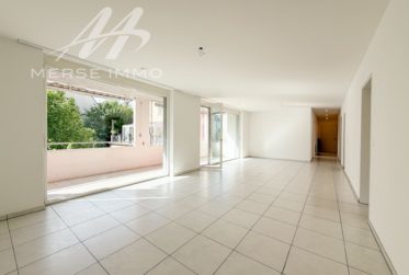Spacieux 5.5 pièces lumineux à deux pas du centre de Bienne, avec balcon