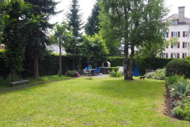 Studio à louer, avec jardin commun